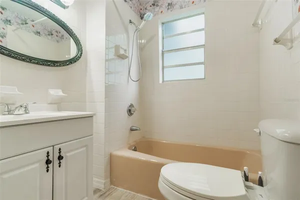 $425,000 | 321 West Pennsylvania Avenue, DeLand, FL 32720