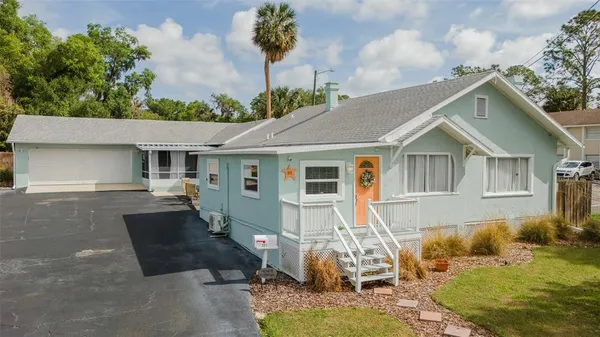 $425,000 | 321 West Pennsylvania Avenue, DeLand, FL 32720