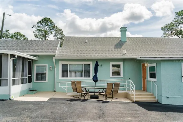 $425,000 | 321 West Pennsylvania Avenue, DeLand, FL 32720