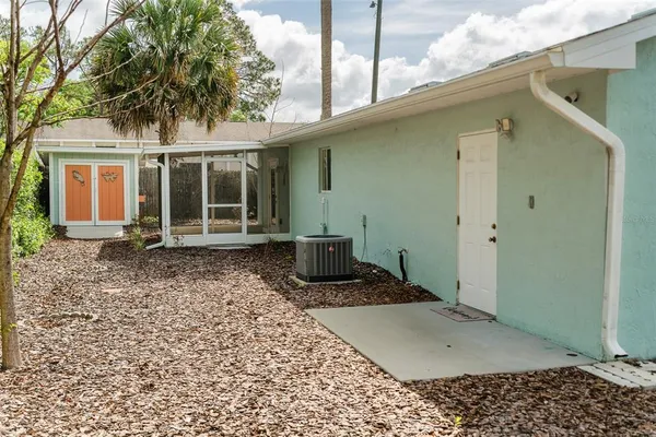 $425,000 | 321 West Pennsylvania Avenue, DeLand, FL 32720