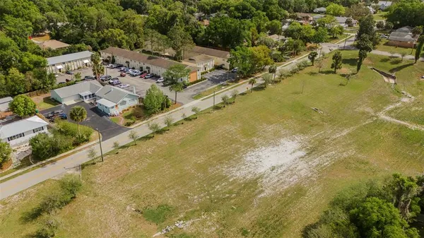 $425,000 | 321 West Pennsylvania Avenue, DeLand, FL 32720