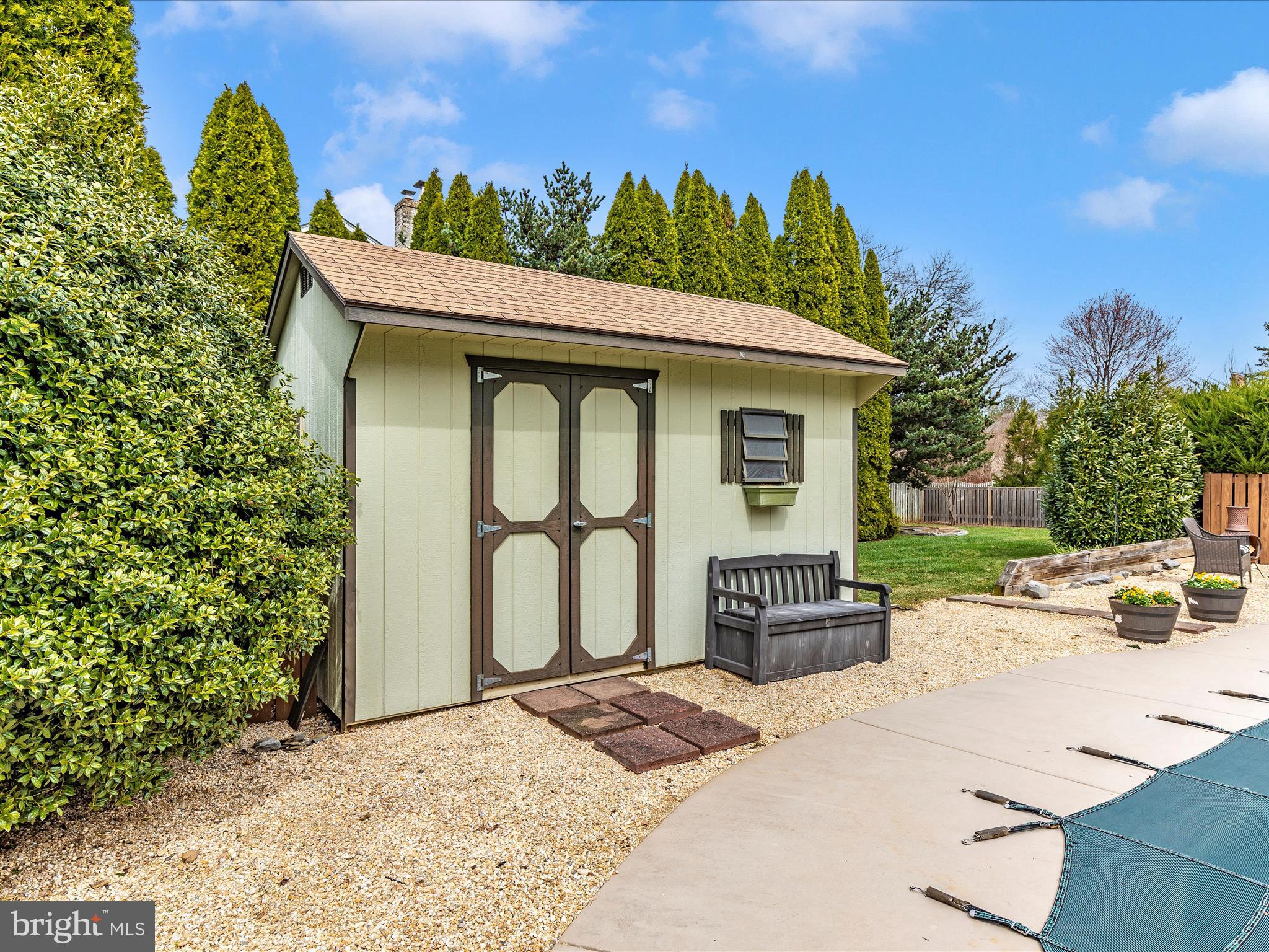 7094 Autumn Leaf Lane Frederick, MD 21702 - Photo 28 of 43 a patio with table and chairs
