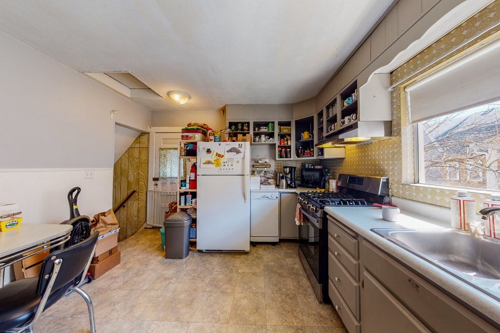 14 Corinthian Road Somerville, MA 02144 - Photo 29 of 42 Gallery Image 29