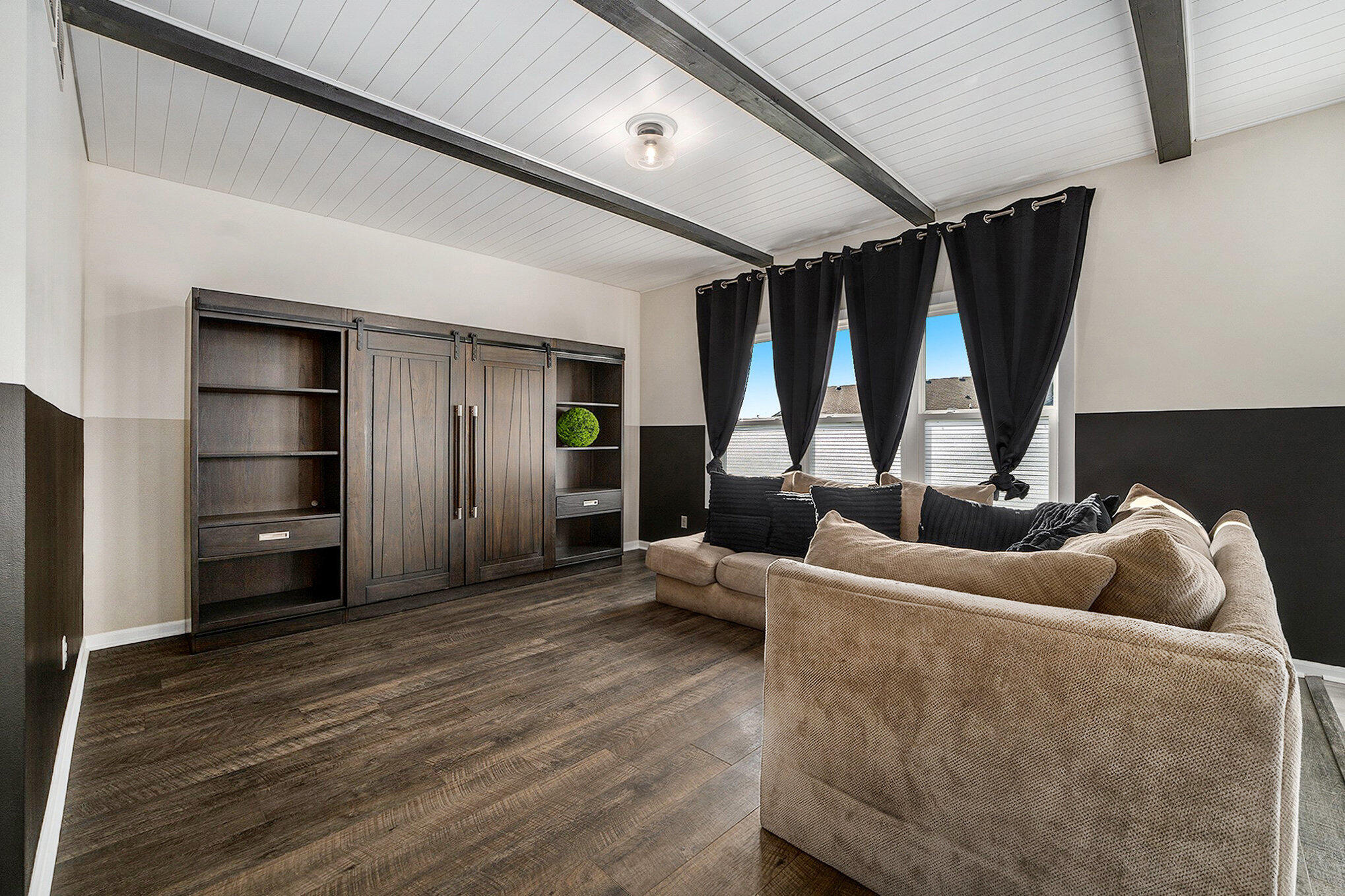 3700 Sagebrook Street Portage, IN 46368 - Photo 10 of 42 a living room with furniture and a window