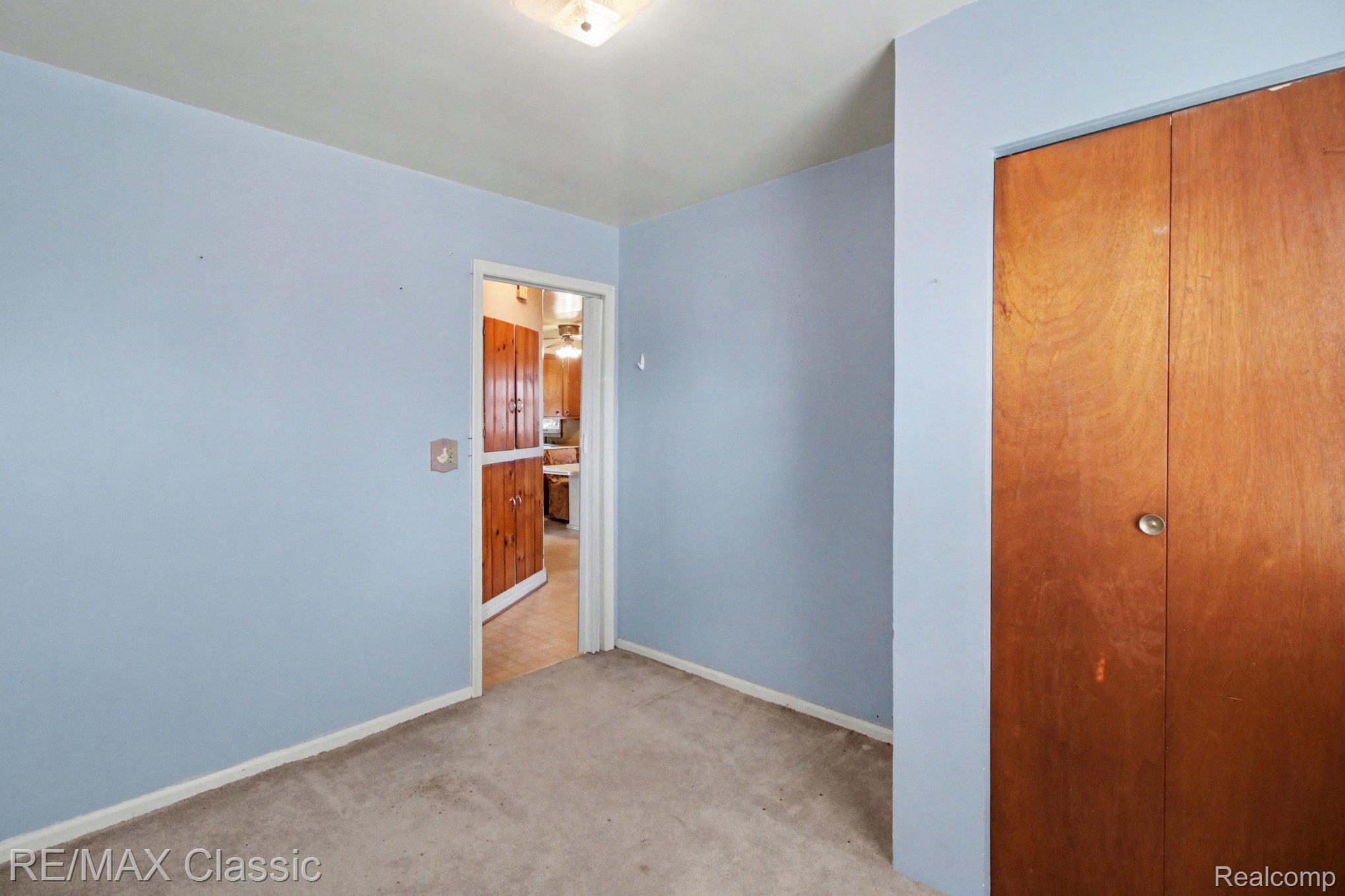1076 Benstein Road Walled Lake, MI 48390 - Photo 19 of 27 file_1295.jpg