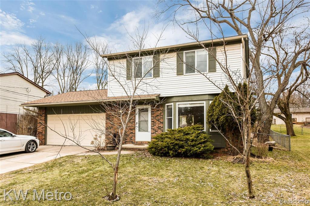 550 May Road Rochester Hills, MI 48307 - Photo 2 of 28