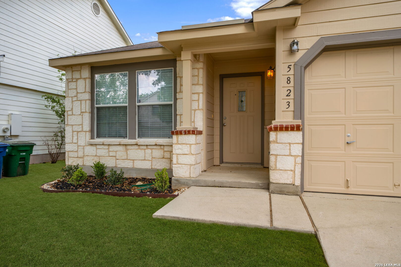 5823 Trent Ranch San Antonio, TX 78249 - Photo 4 of 27