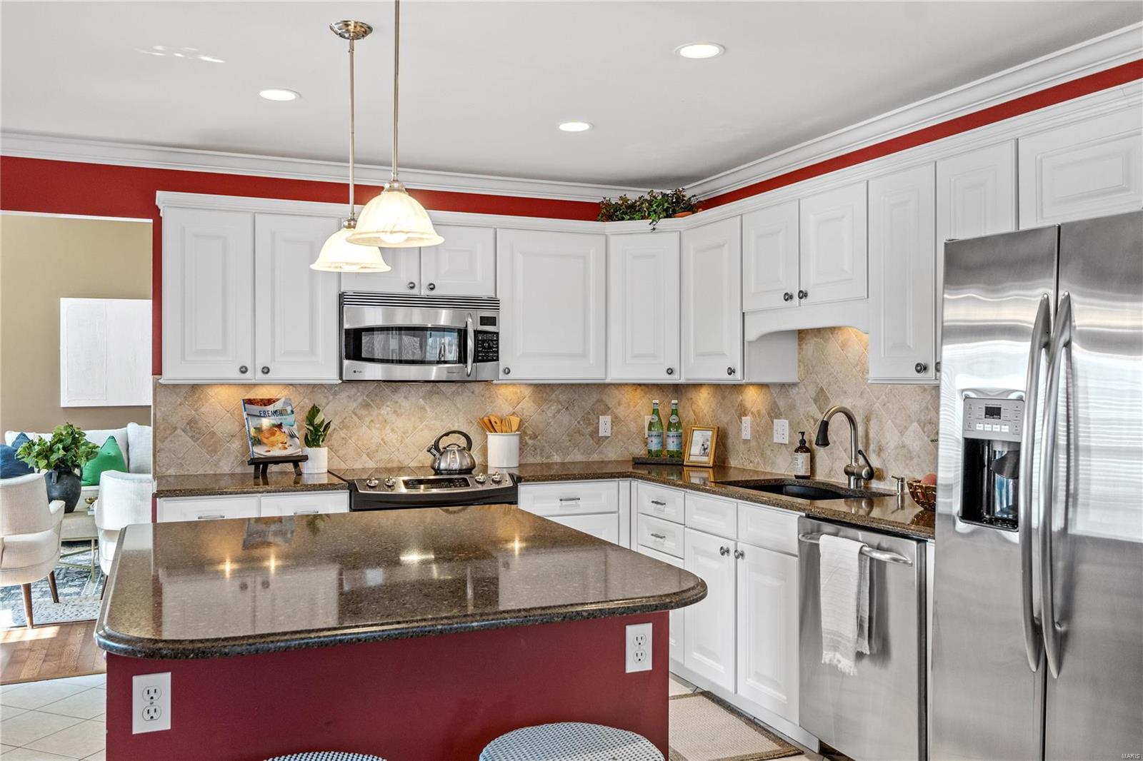 636 Loehr Estates Drive Ballwin, MO 63021 - Photo 13 of 44