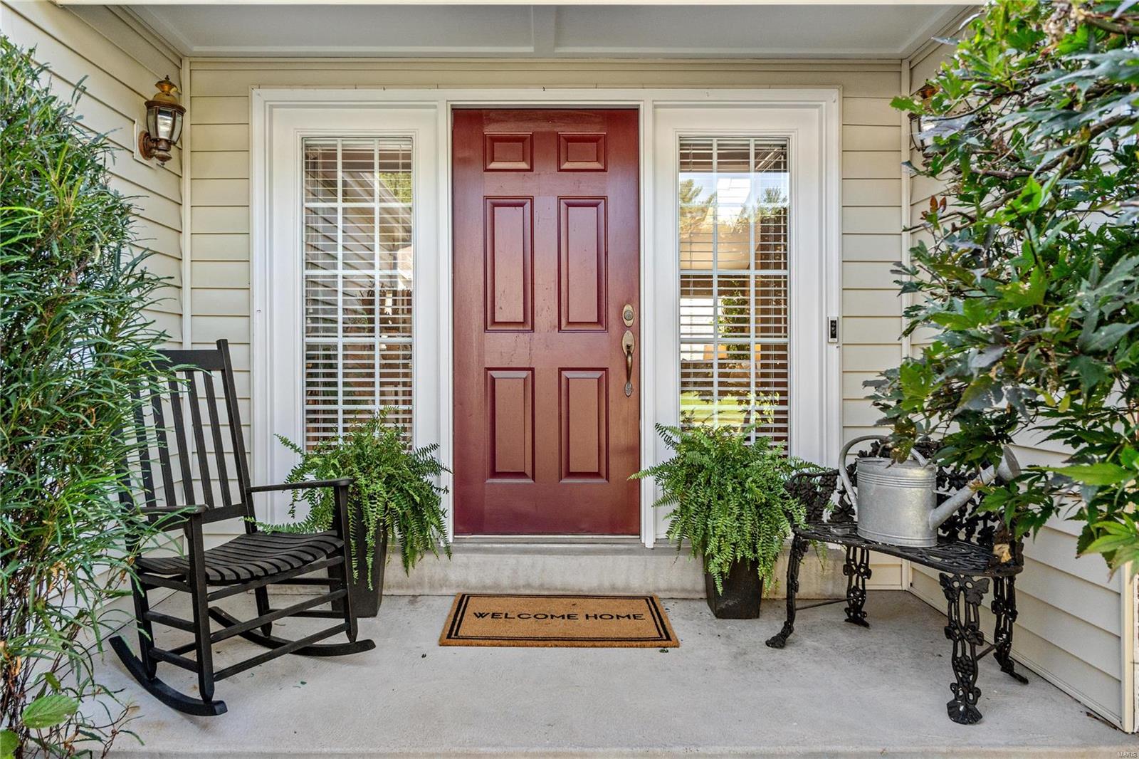 636 Loehr Estates Drive Ballwin, MO 63021 - Photo 2 of 44