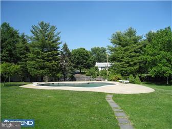 795 Orchid Road Warminster, PA 18974 - Photo 3 of 8 Gallery Image 3