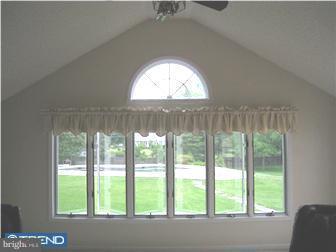 795 Orchid Road Warminster, PA 18974 - Photo 4 of 8 Gallery Image 4
