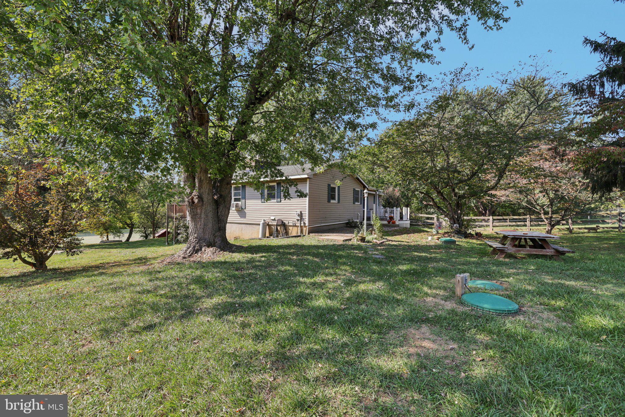 2636 Marston Road New Windsor, MD 21776 - Photo 16 of 107