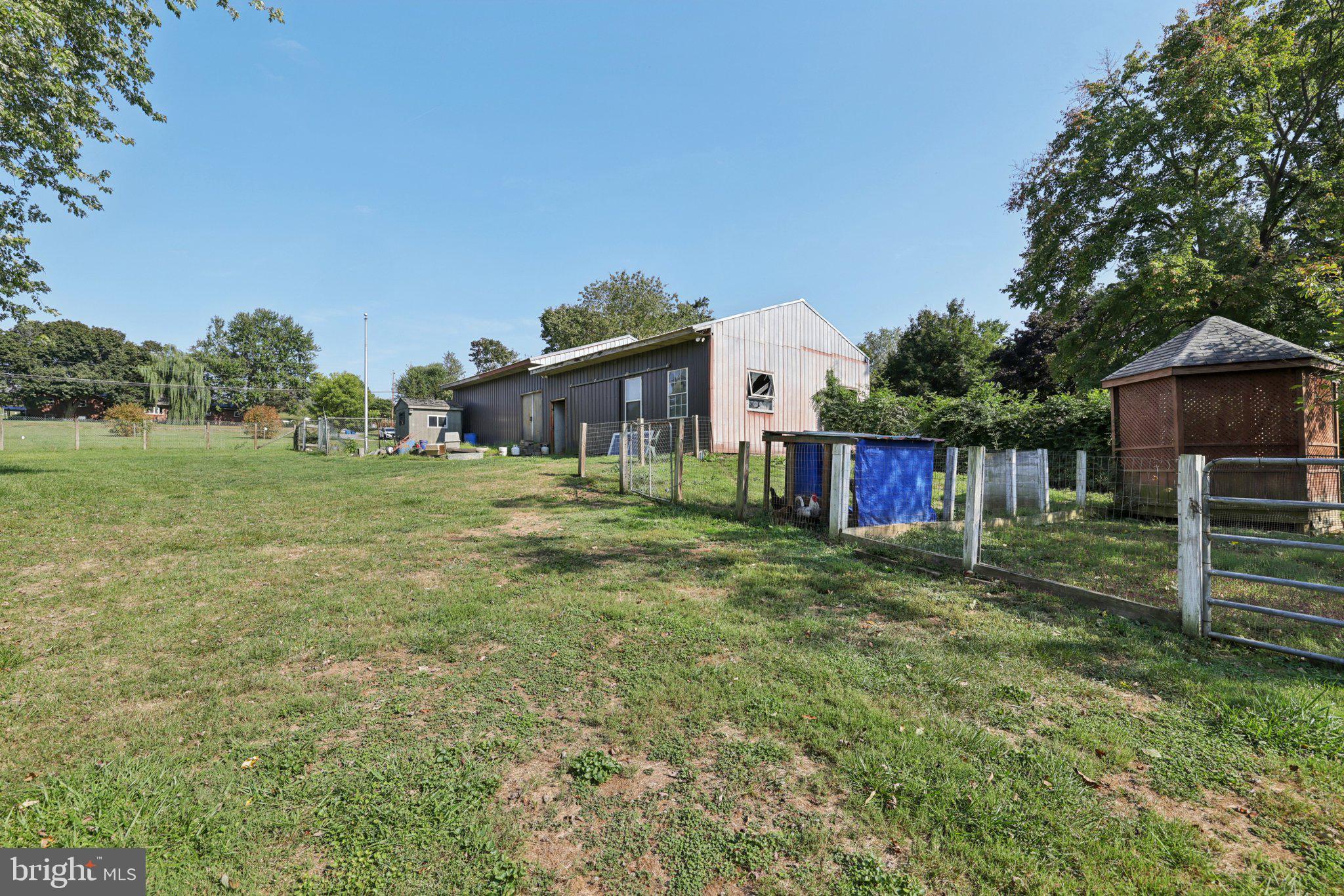 2636 Marston Road New Windsor, MD 21776 - Photo 30 of 107 Utiity Shed and chicken coop enclosure.