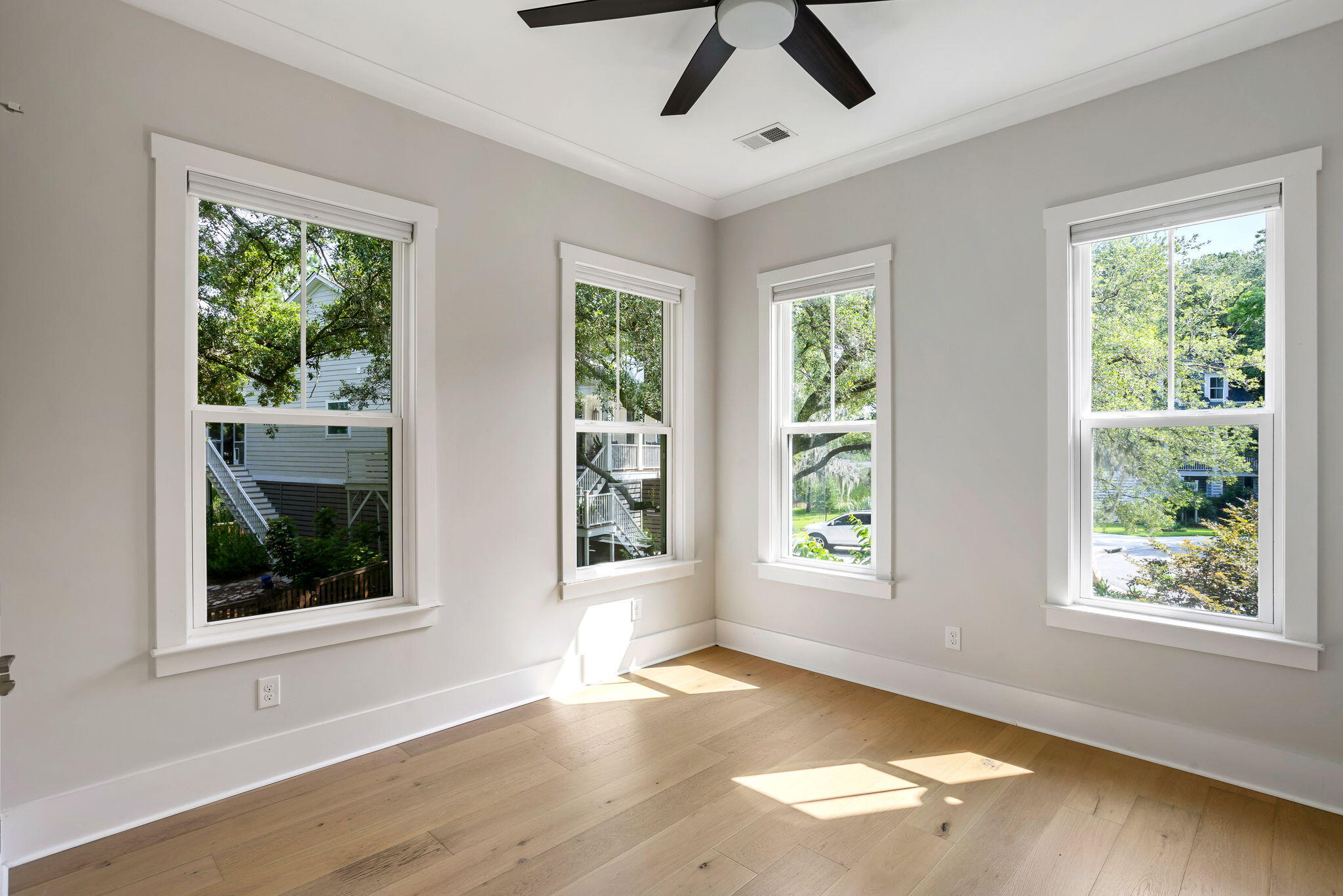 2161 Military Way Charleston, SC 29414 - Photo 9 of 44 30