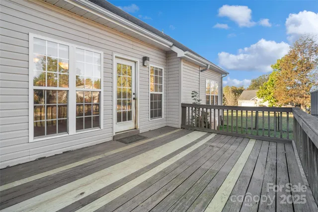 $325,000 | 104 Ole Farm Place, Kings Mountain, NC 28086