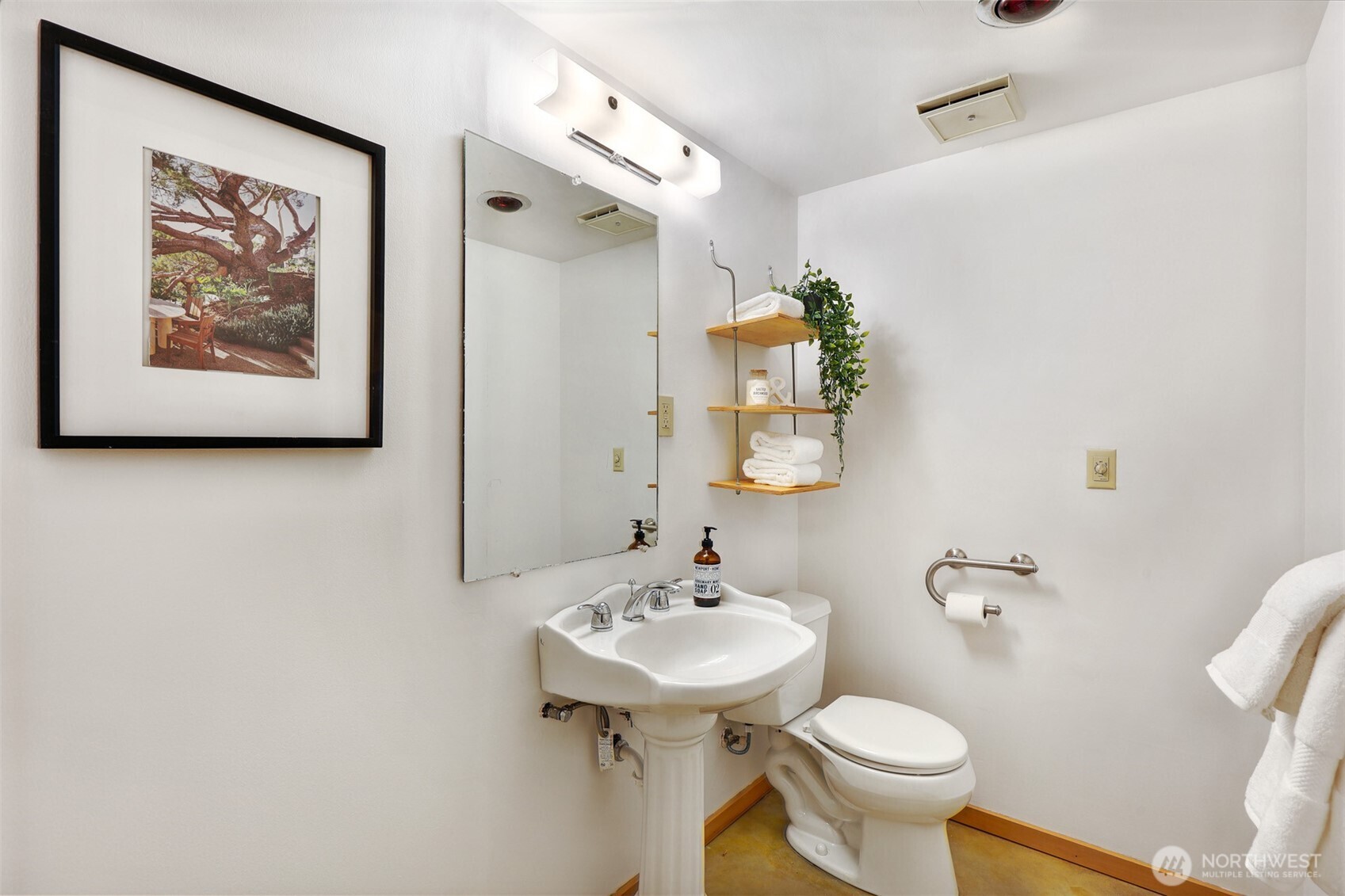3927 Southwest Frontenac Street Seattle, WA 98136 - Photo 34 of 39