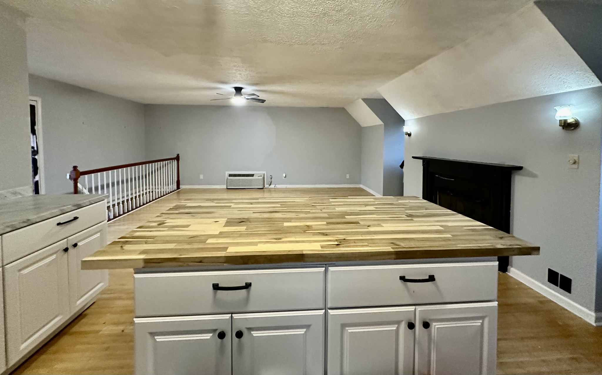 4036 Vernon Creek Road Cunningham, TN 37052 - Photo 5 of 26