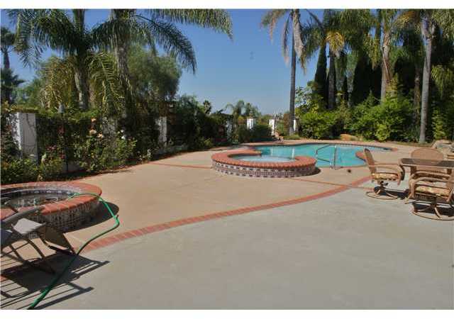 1720 Kings Road Vista, CA 92084 - Photo 11 of 25