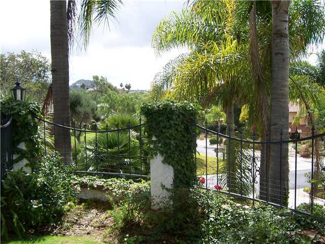 1720 Kings Road Vista, CA 92084 - Photo 12 of 25