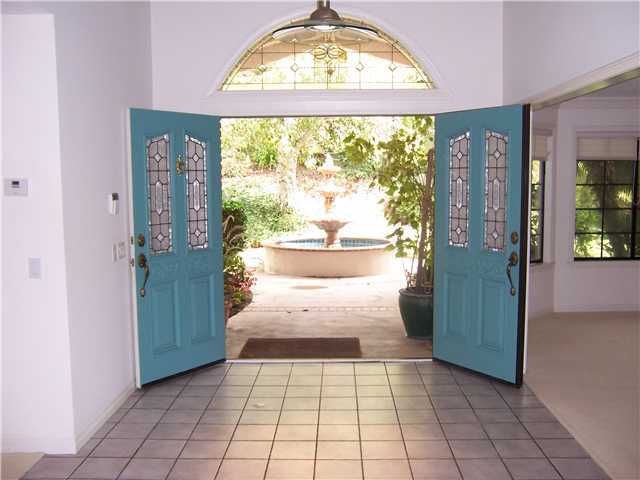 1720 Kings Road Vista, CA 92084 - Photo 8 of 25