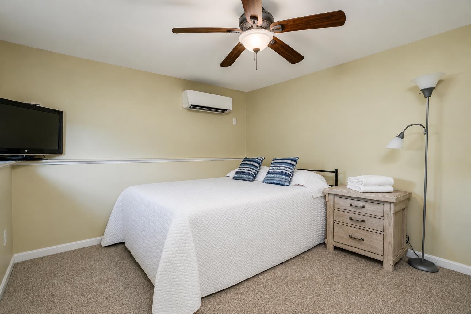 70 Derryfield Road, Unit R Derry, NH 03038 - Photo 29 of 36