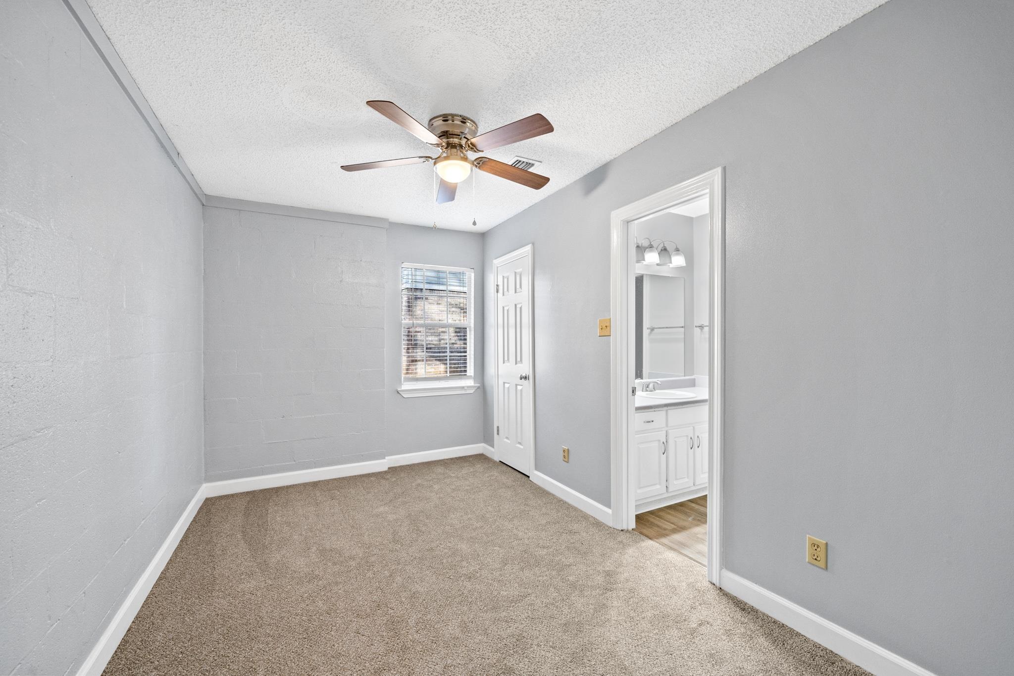 490 Ridgewood Drive Daphne, AL 36526 - Photo 24 of 30
