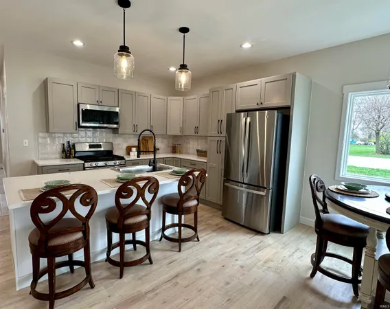 $2,100 | 115 East Vine Street, Delphi, IN 46923