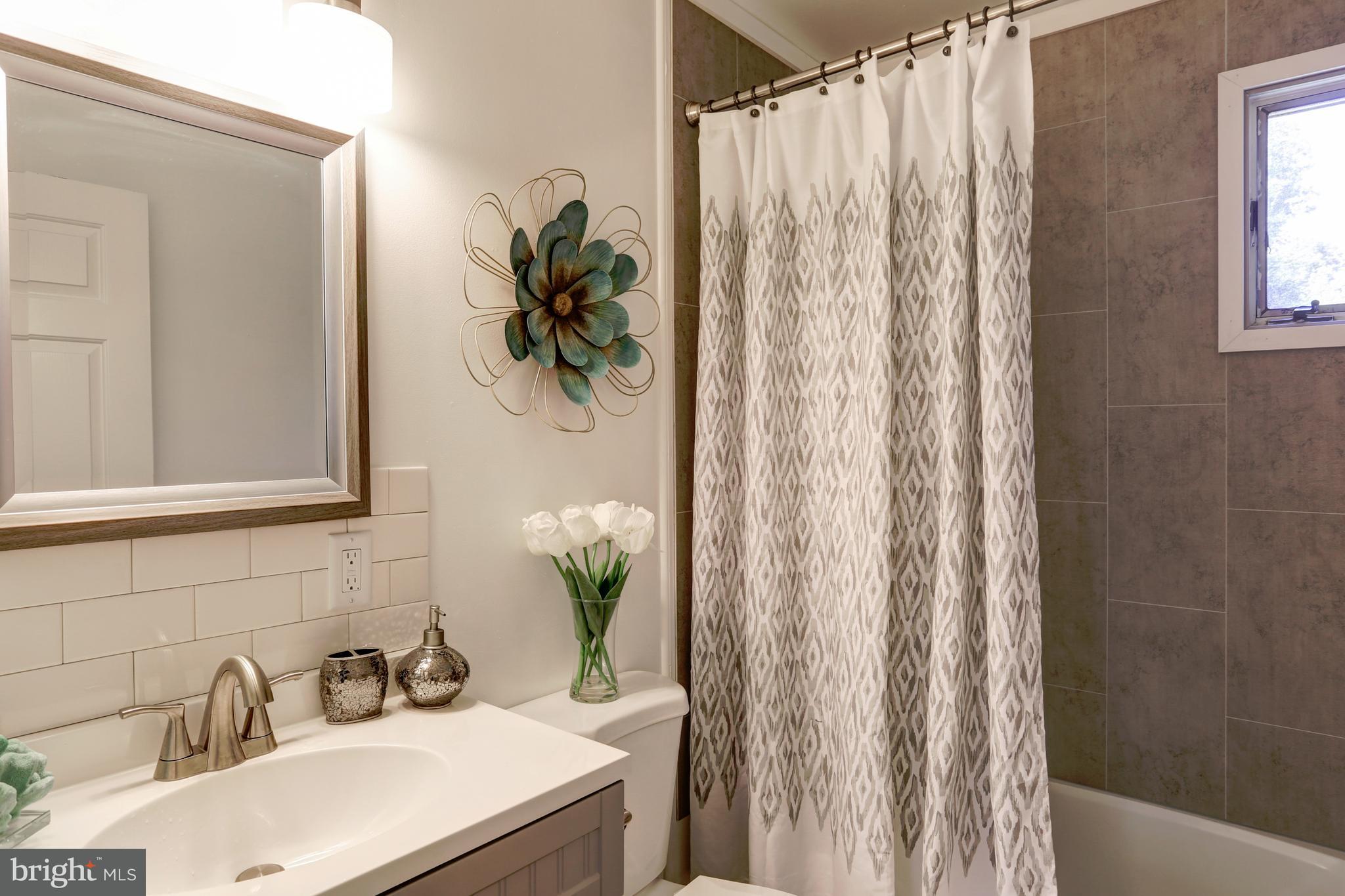3220 Blue Rock Road Lancaster, PA 17603 - Photo 15 of 32 Gallery Image 15