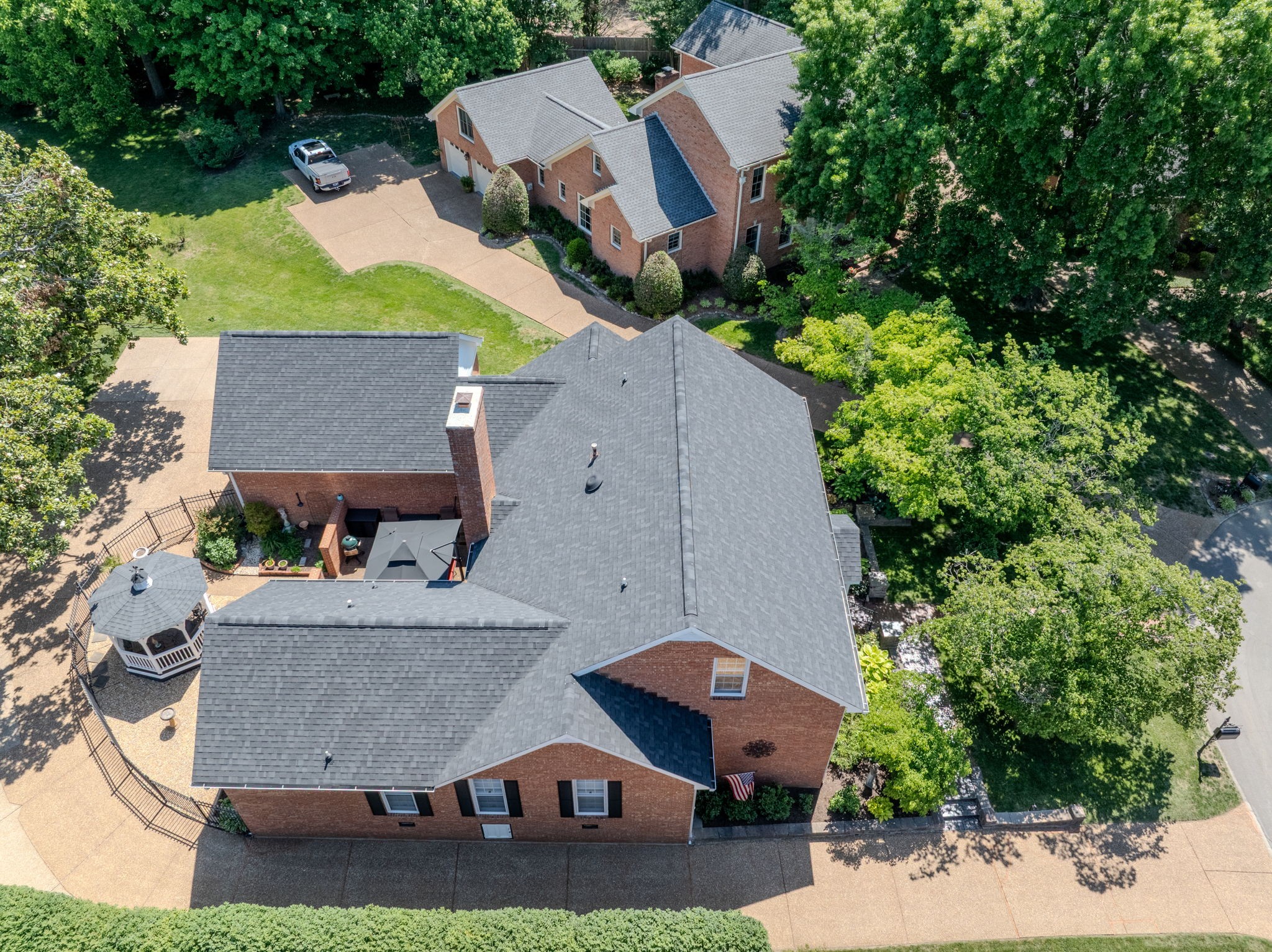 404 Chesterfield Place Franklin, TN 37064 - Photo 34 of 38 an aerial view of a house