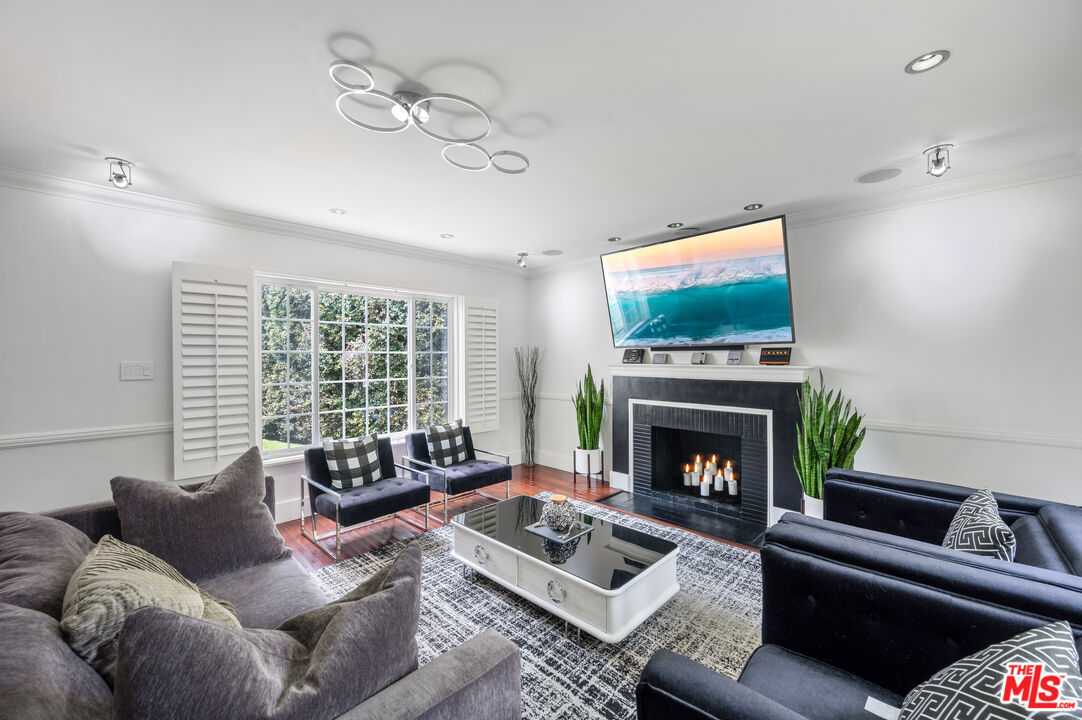 803 South Sycamore Ave  