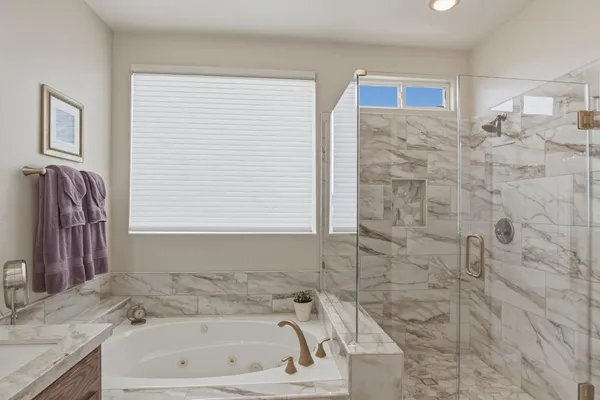 $889,500 | 2117 Vincent Avenue, Hughson, CA 95326
