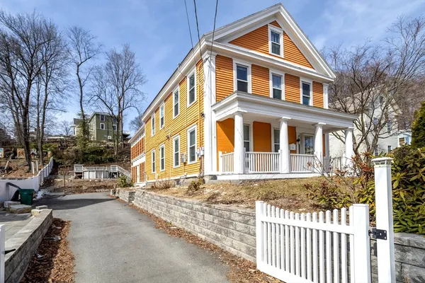 $499,900 | 90 Mechanic Street, Fitchburg, MA 01420