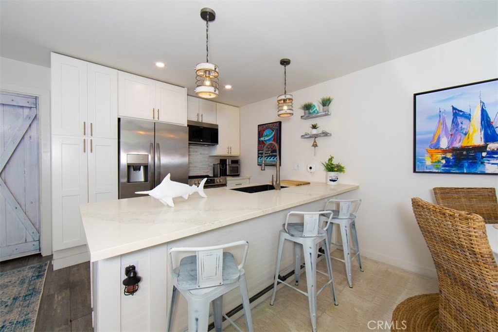 28121 Highridge Road, Unit 305 Rancho Palos Verdes, CA 90275 - Photo 8 of 45