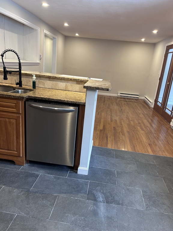 369 Berlin Road Marlborough, MA 01752 - Photo 11 of 12