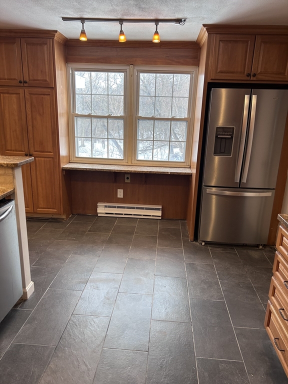 369 Berlin Road Marlborough, MA 01752 - Photo 10 of 12