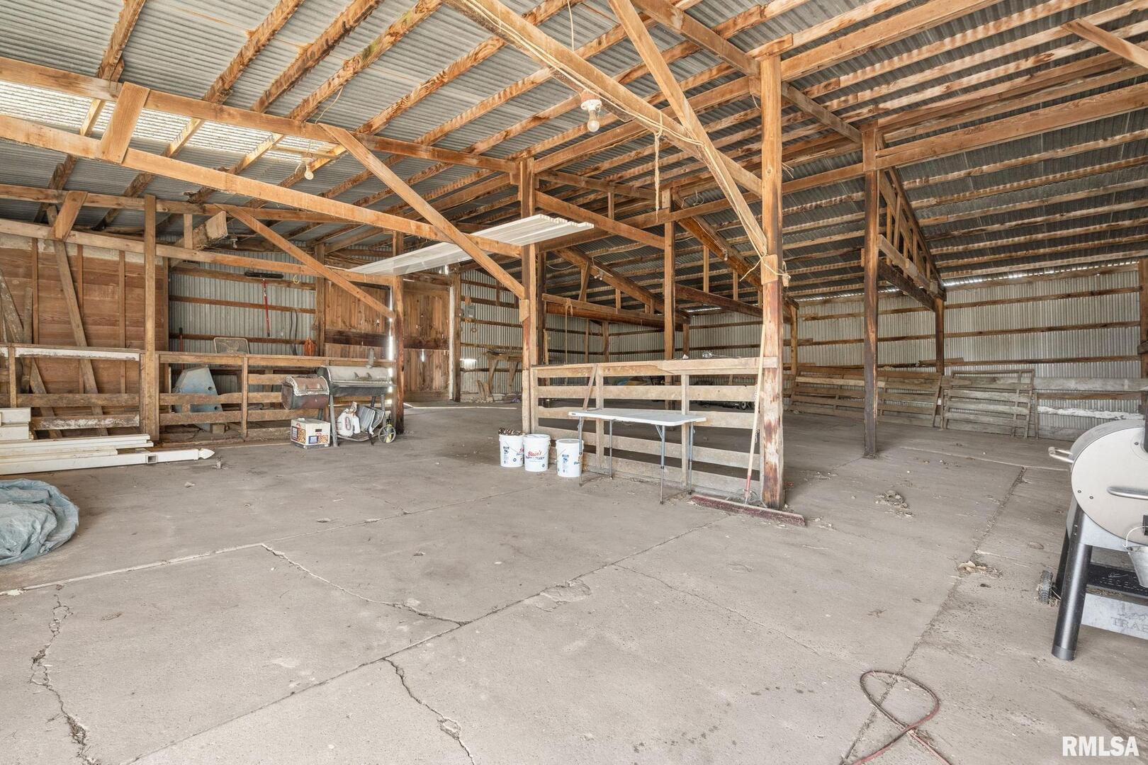 1324 13th Avenue North Clinton, IA 52732 - Photo 27 of 52