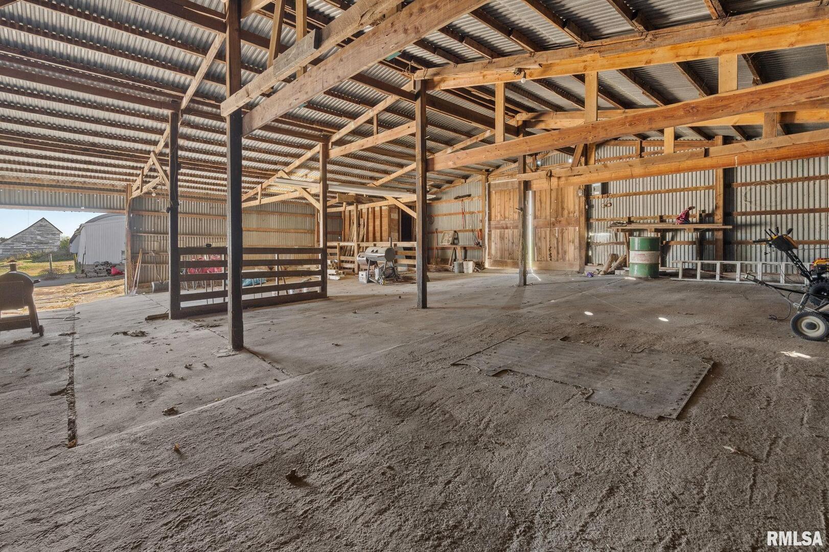 1324 13th Avenue North Clinton, IA 52732 - Photo 28 of 52