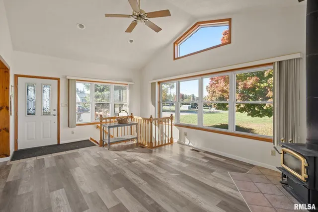 $244,900 | 1324 13th Avenue North, Clinton, IA 52732