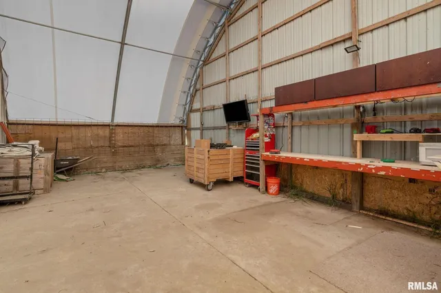 $244,900 | 1324 13th Avenue North, Clinton, IA 52732