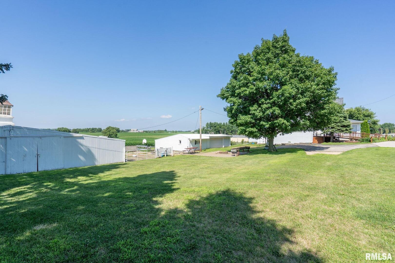 1324 13th Avenue North Clinton, IA 52732 - Photo 40 of 52