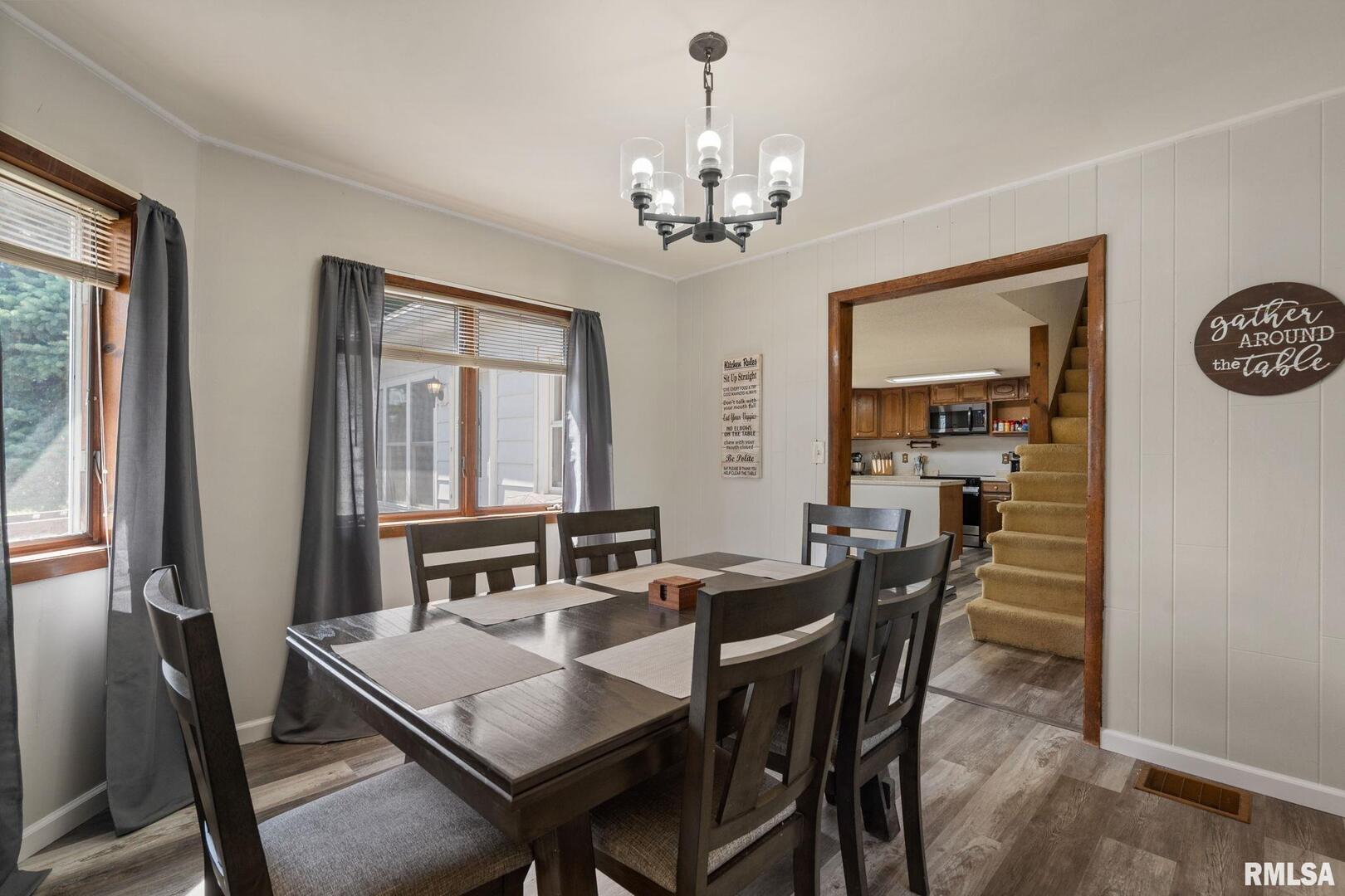 1324 13th Avenue North Clinton, IA 52732 - Photo 8 of 52