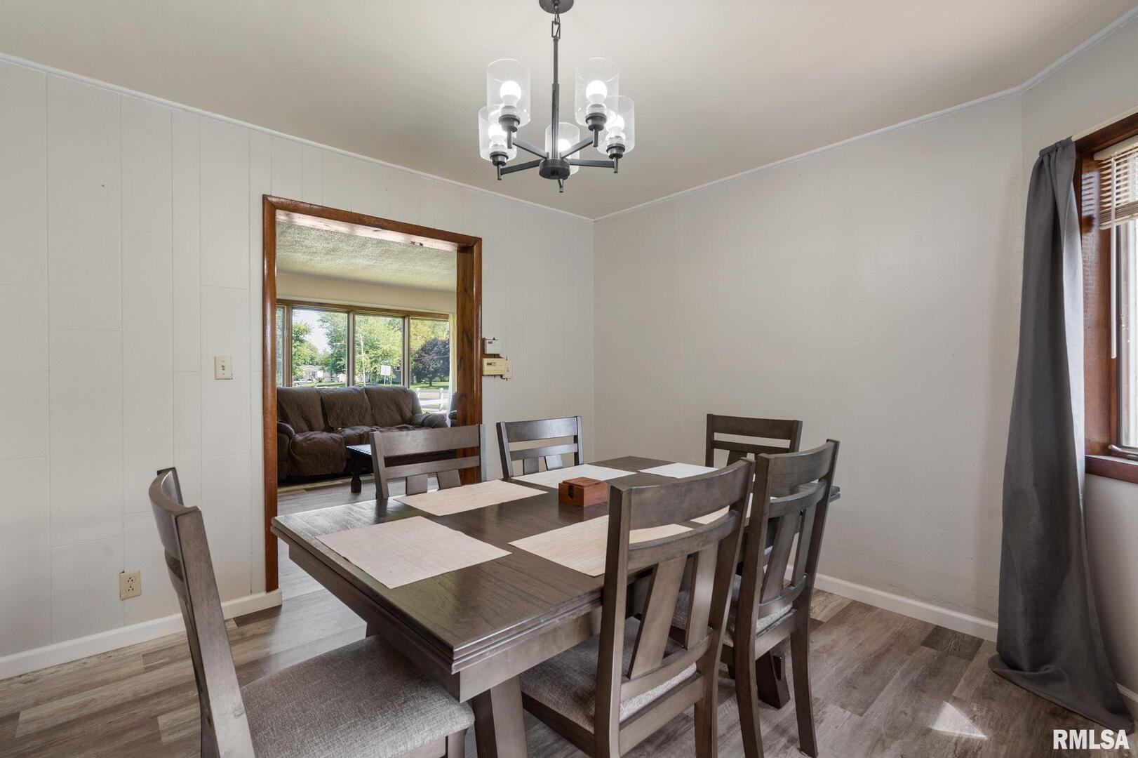 1324 13th Avenue North Clinton, IA 52732 - Photo 9 of 52