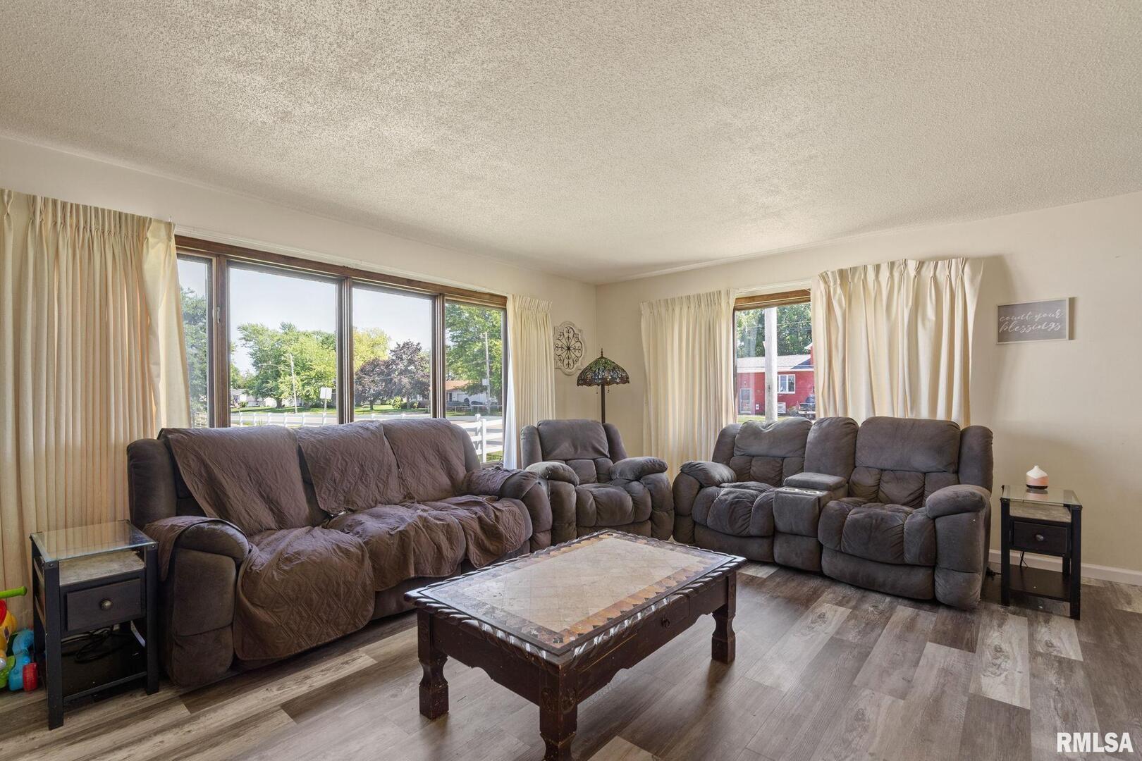 1324 13th Avenue North Clinton, IA 52732 - Photo 10 of 52