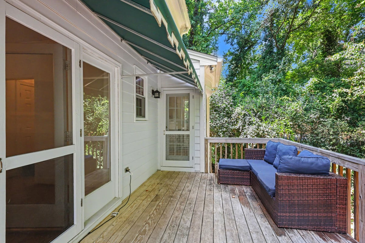 2536 Ashley Court Raleigh, NC 27607 - Photo 24 of 26 024_file_2310.jpg