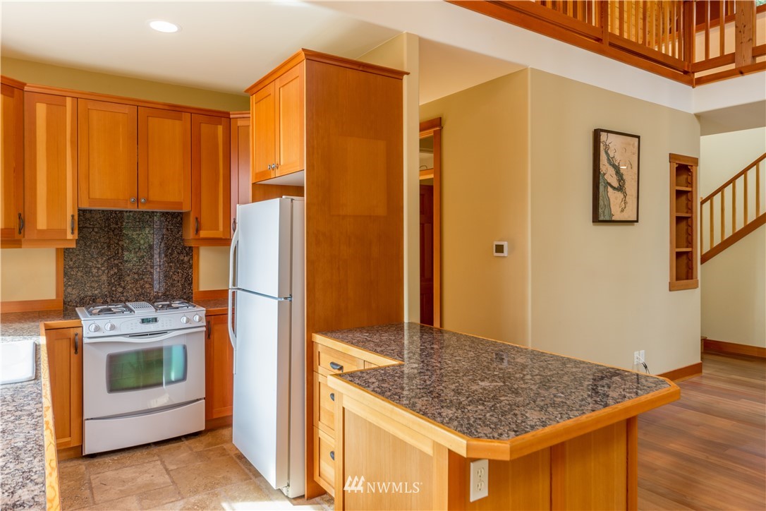 5042 Cape George Road Port Townsend, WA 98368 - Photo 11 of 33 Gallery Image 11