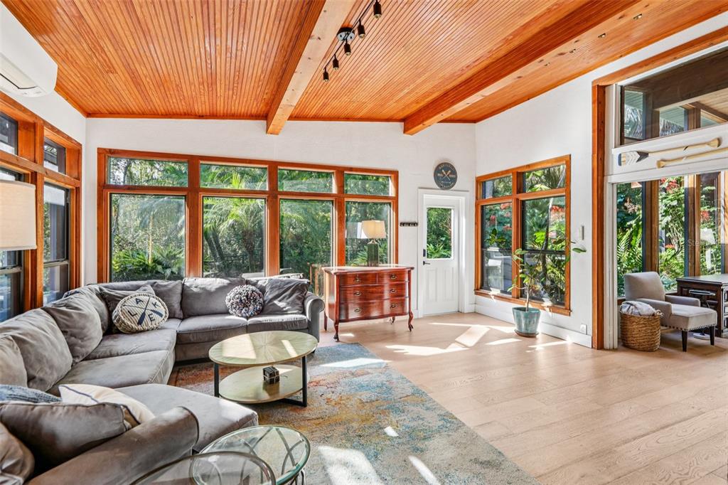 1016 Howell Branch Road Winter Park, FL 32789 - Photo 12 of 61