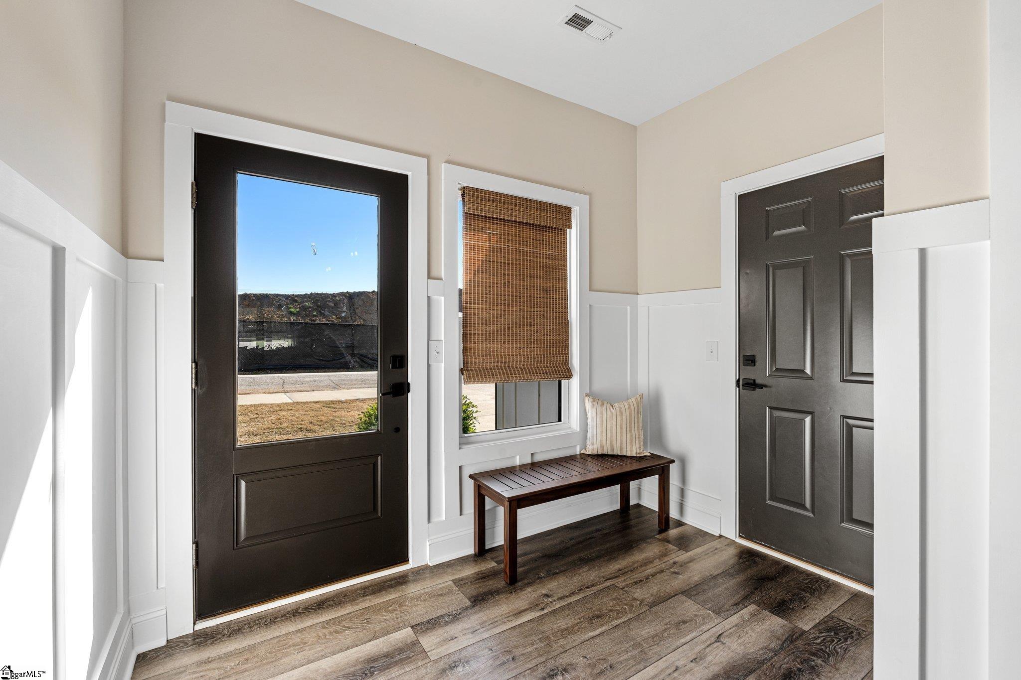 130 Park Avenue Greer, SC 29651 - Photo 4 of 31