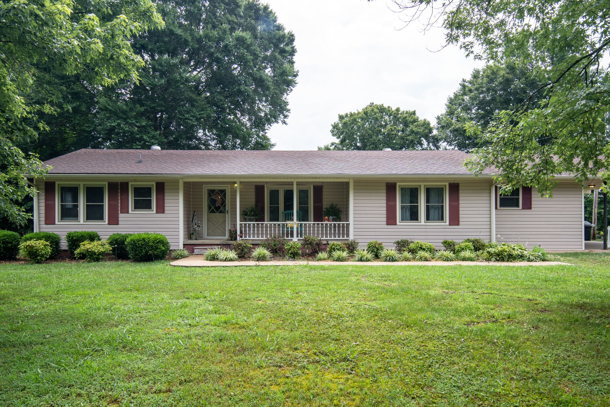 163 Salem Road Hohenwald, TN 38462 - Photo 1 of 23 Gallery Image 1