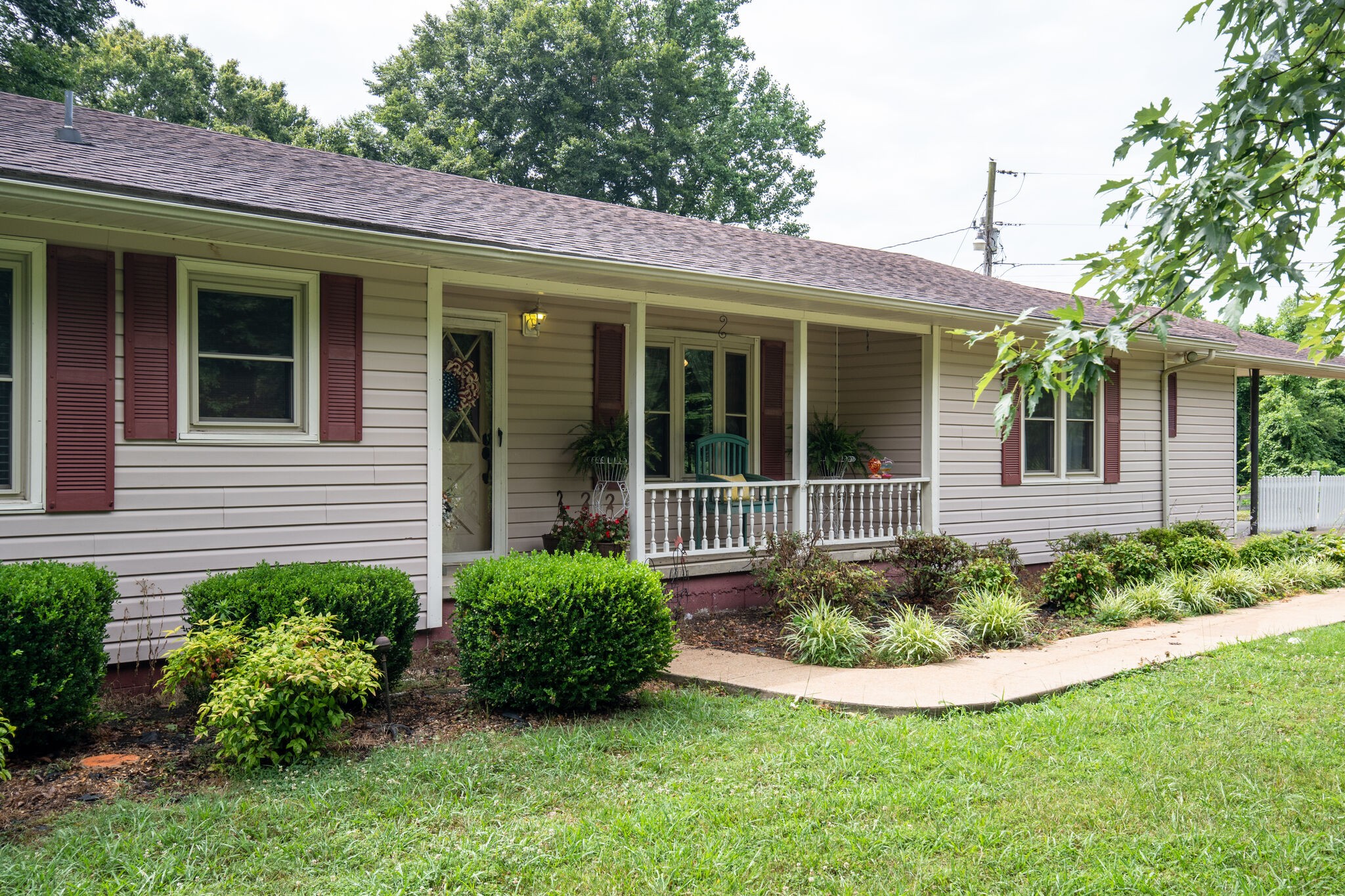 163 Salem Road Hohenwald, TN 38462 - Photo 4 of 23 Gallery Image 4