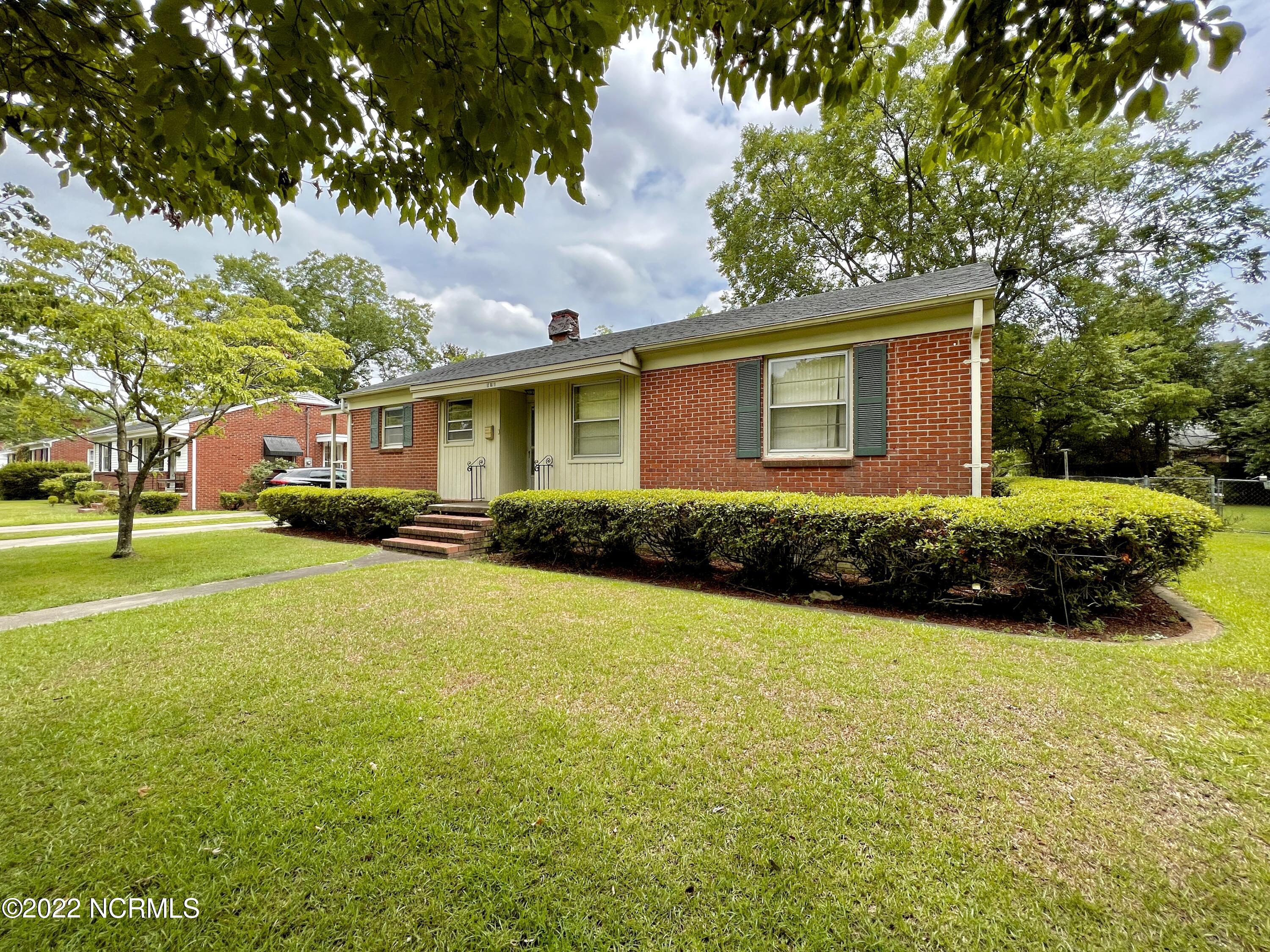 616 Meriwether Lane Kinston, NC 28501 - Photo 1 of 37 E3735D66-B7FA-4CEE-9C35-A4CEF2B9A46C